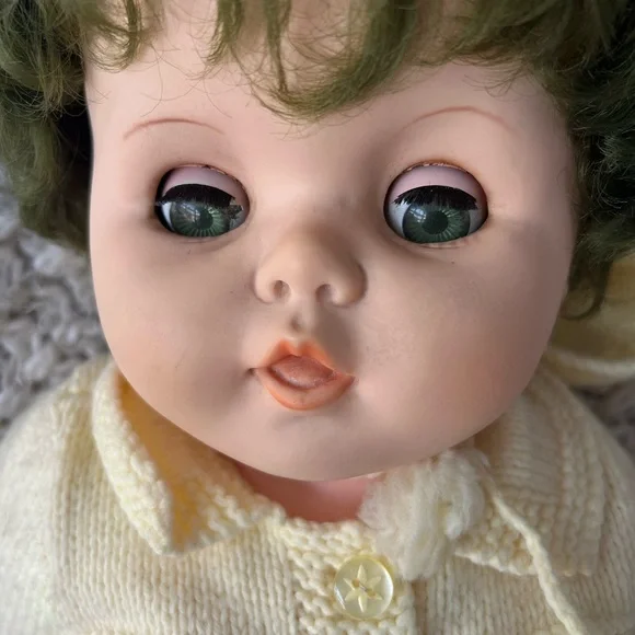 Vintage Yellow Knit Doll Outfit - Picture 4 of 5